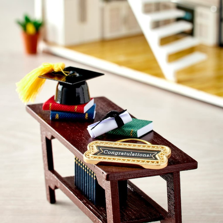 Crafts & Hobbies * | Discount Mini Graduation Set By Ashland